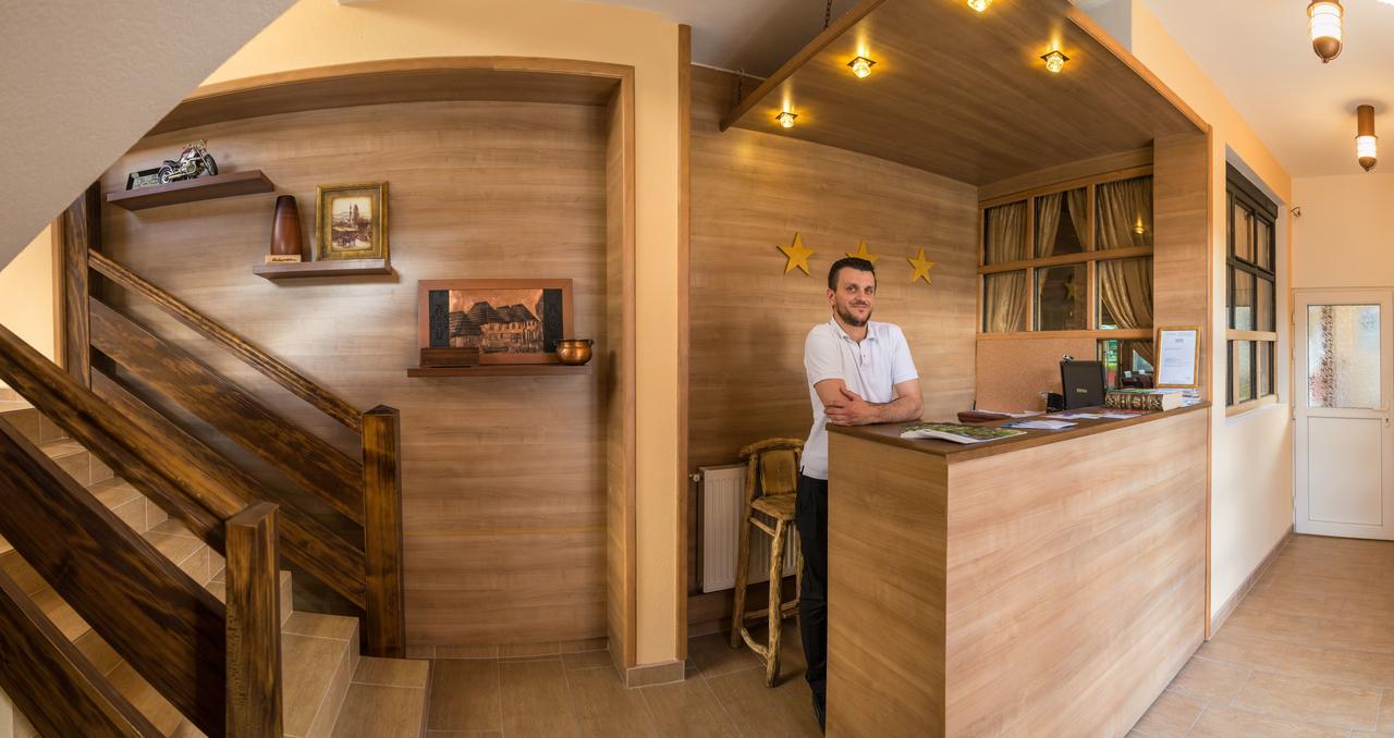 Motel Orhideja Donji Vakuf Kültér fotó