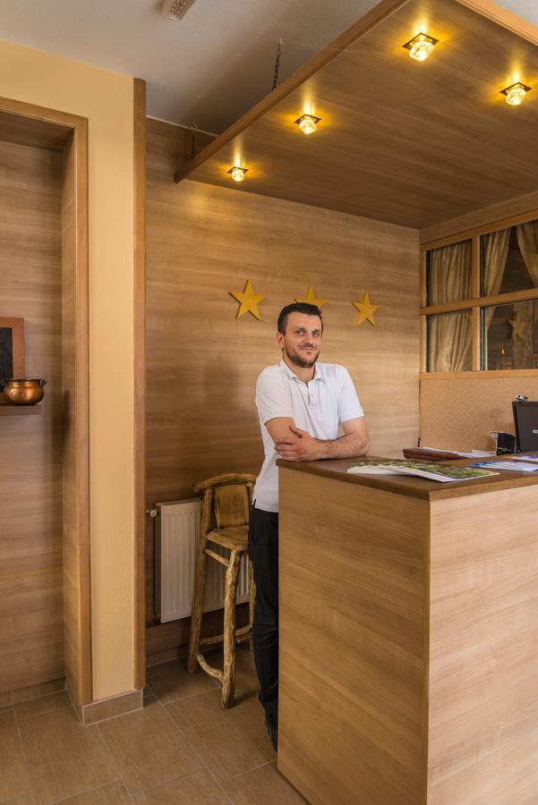 Motel Orhideja Donji Vakuf Kültér fotó